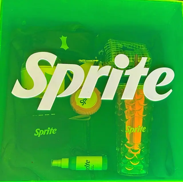 Kit Sprite en caja acrílica verde